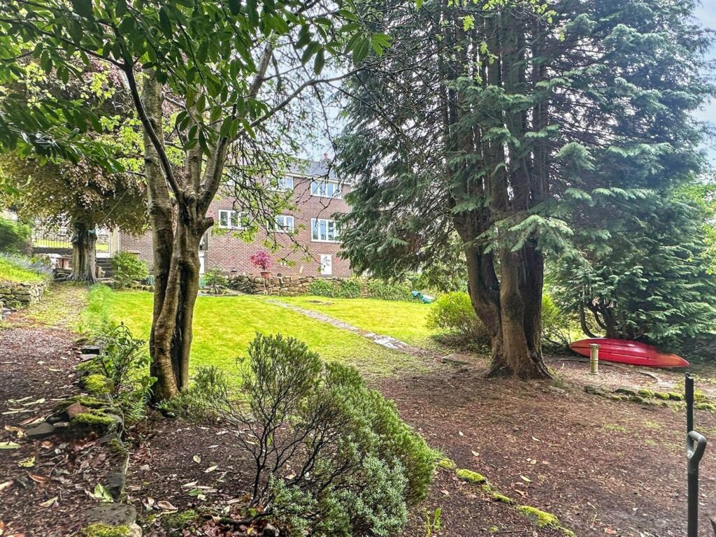 Whiston Eaves Lane, Whiston, Staffordshire, ST10 2JB