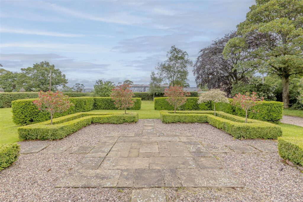 Dilhorne Road, Caverswall, Staffordshire, ST11 9EZ