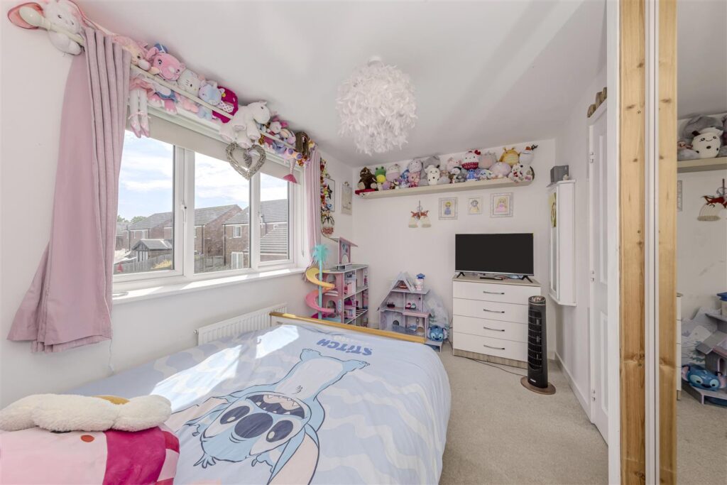 Robert Knox Way, Hartshill, Stoke-On-Trent, ST4 6FD