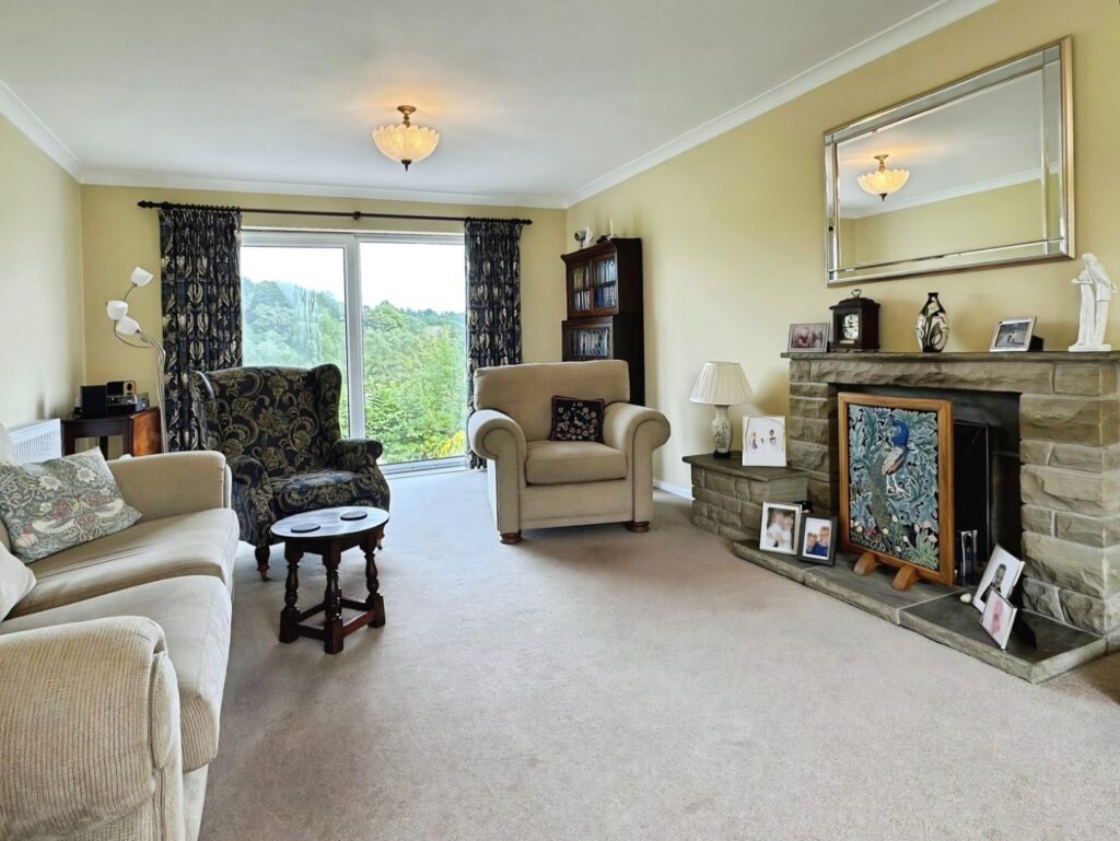 Ballington View, Leek, Staffordshire, ST13 5SF