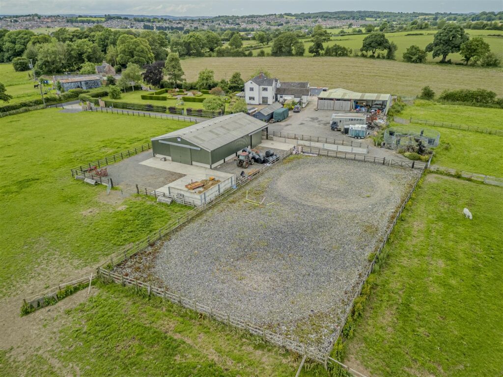 Dilhorne Road, Caverswall, Staffordshire, ST11 9EZ