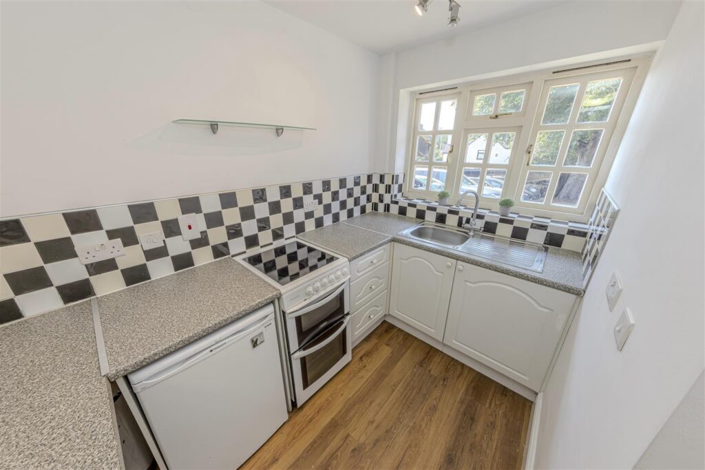 Windmill Hill, Rough Close, Staffrodshire, ST3 7PJ
