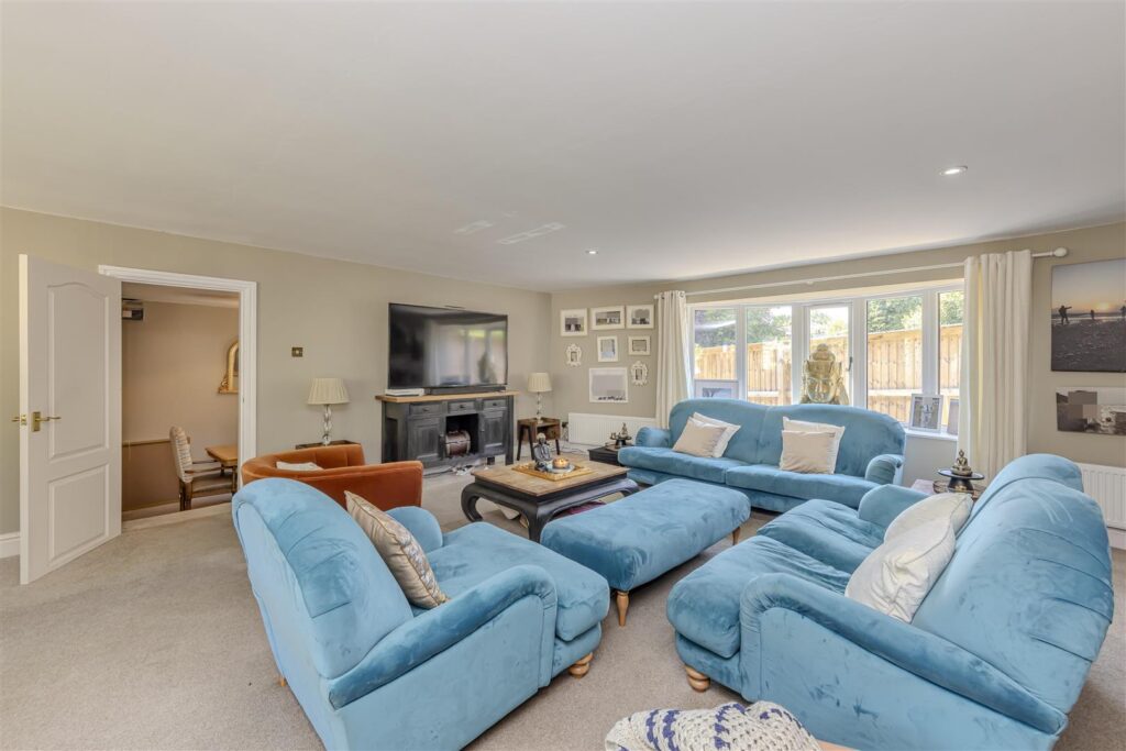 Windmill Hill, Rough Close, Staffrodshire, ST3 7PJ