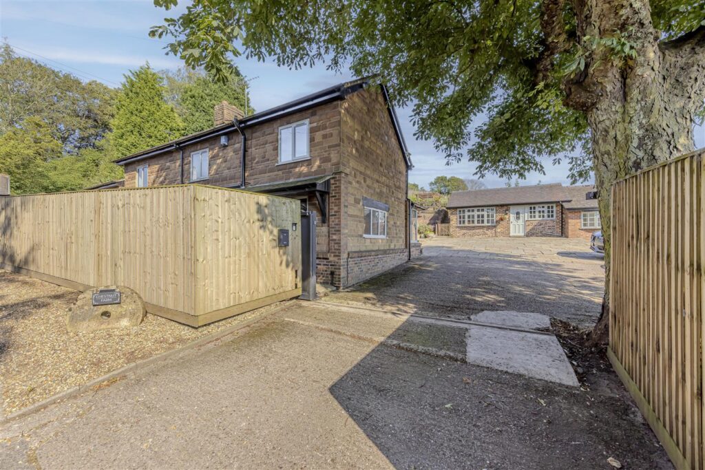 Windmill Hill, Rough Close, Staffrodshire, ST3 7PJ
