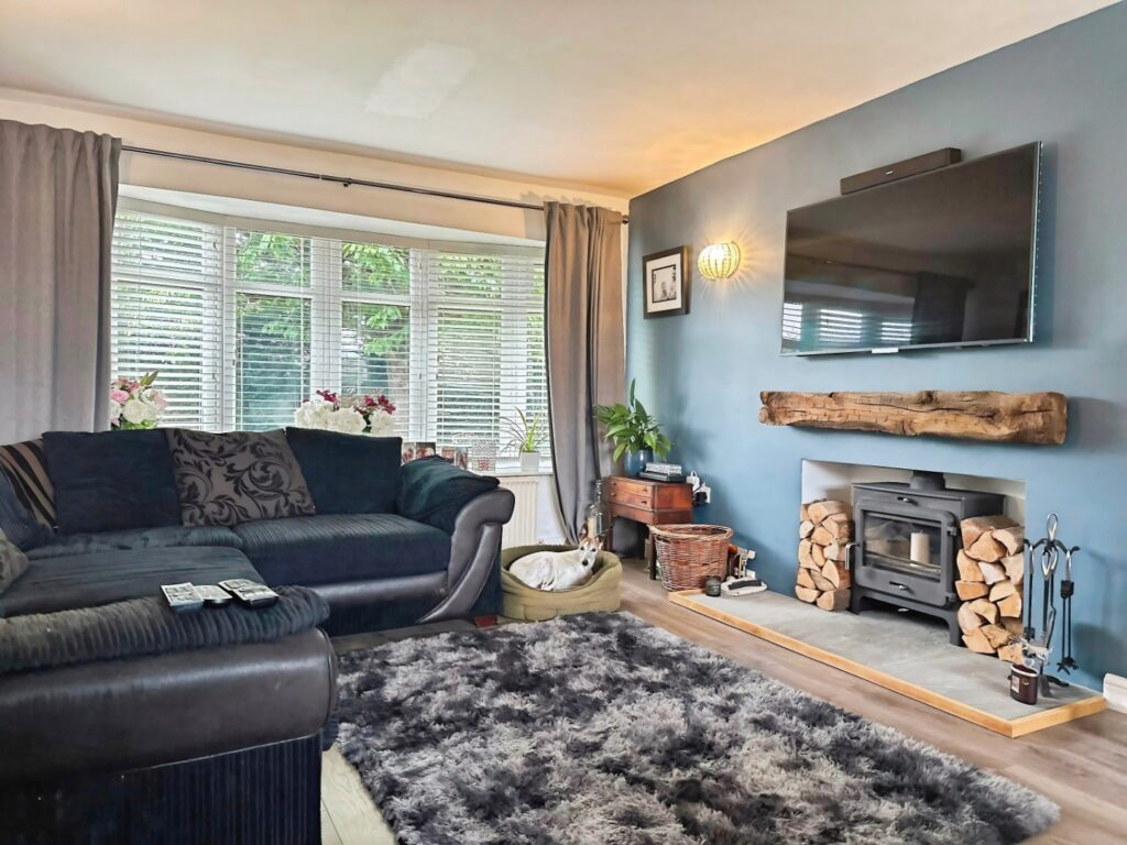 Davenport Close, Leek, Staffordshire, ST13 8NU