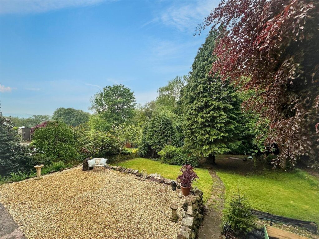 Whiston Eaves Lane, Whiston, Staffordshire, ST10 2JB