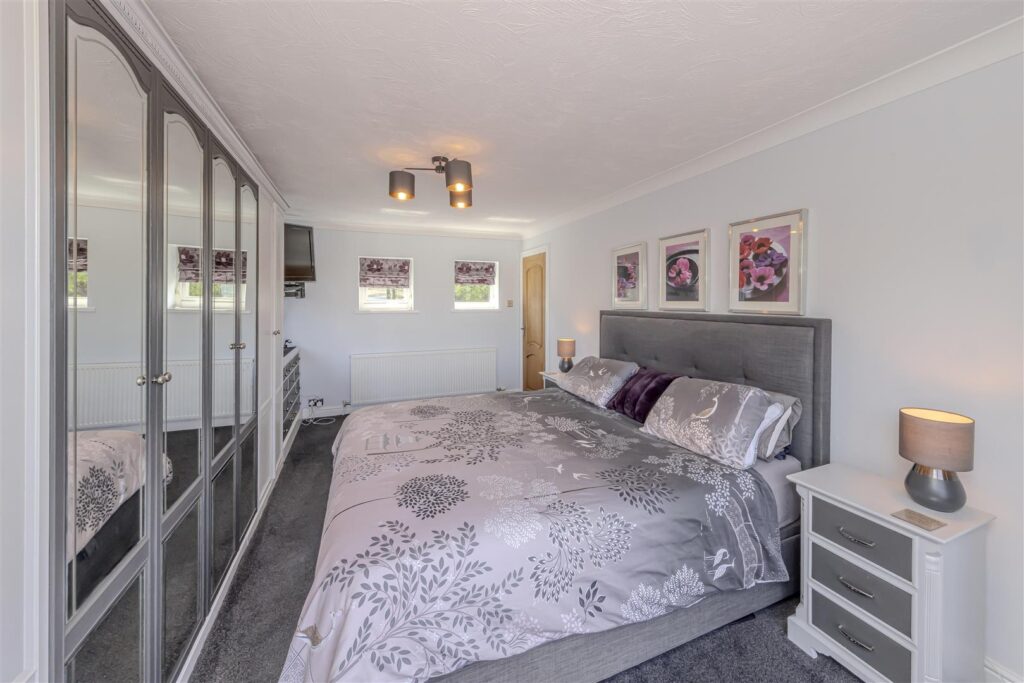 Woodstone Avenue, Endon, Staffordshire, ST9 9DL