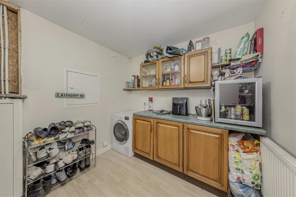 Ostlers Lane, Cheddleton, Staffordshire, ST13 7HS