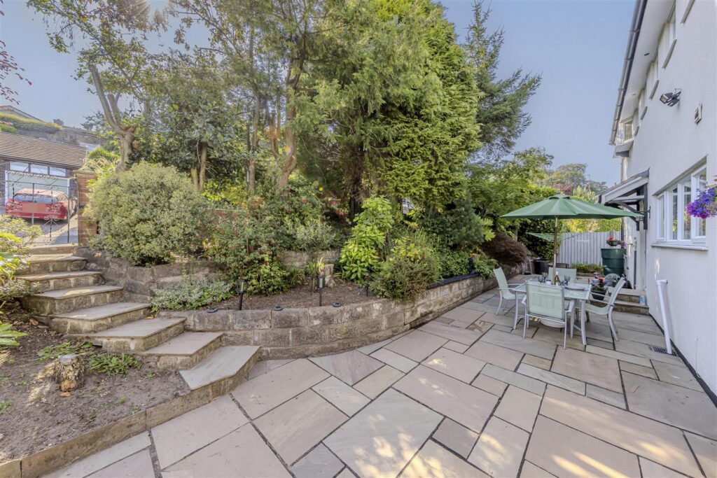 Woodstone Avenue, Endon, Staffordshire, ST9 9DL