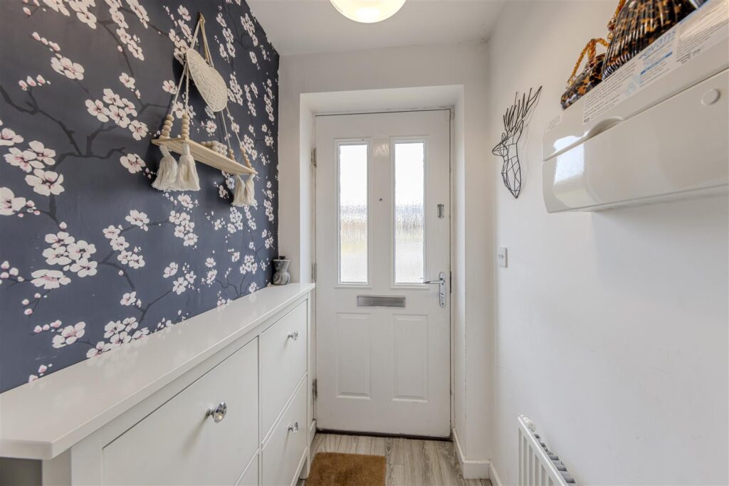 Robert Knox Way, Hartshill, Stoke-On-Trent, ST4 6FD