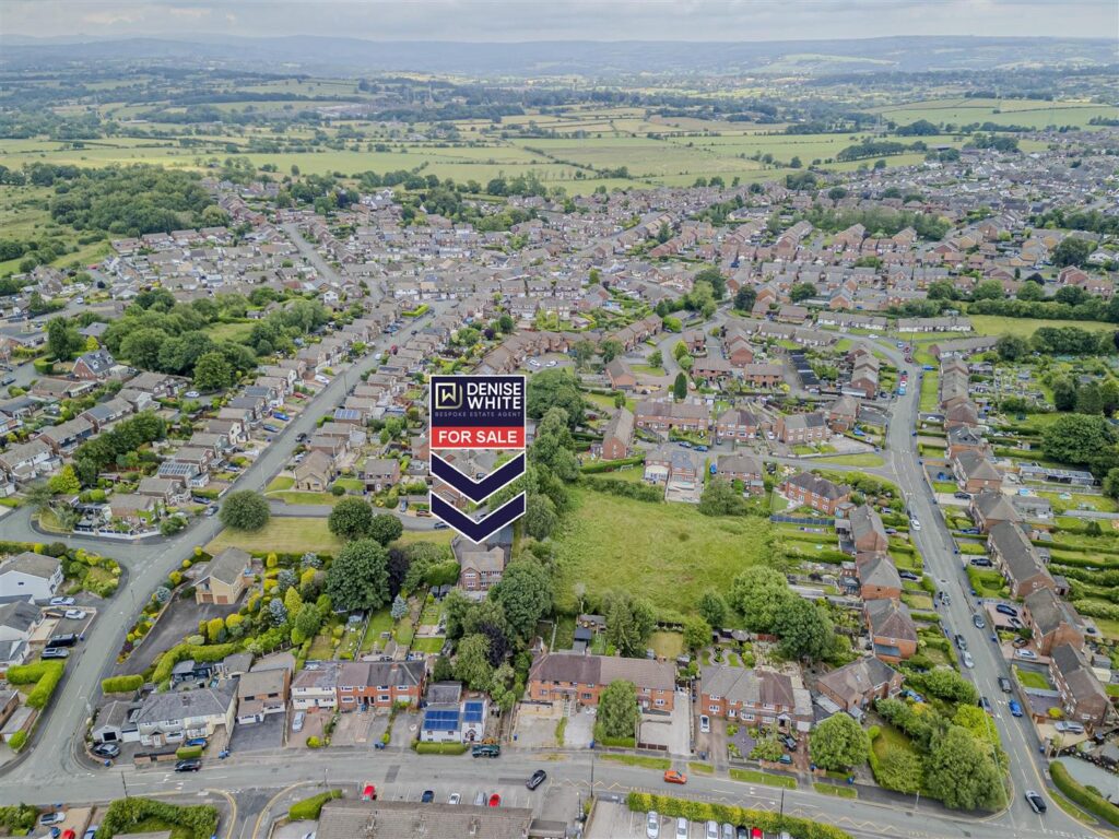Radley Way, Werrington, Staffordshire, ST9 0JN