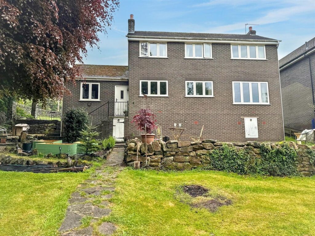 Whiston Eaves Lane, Whiston, Staffordshire, ST10 2JB