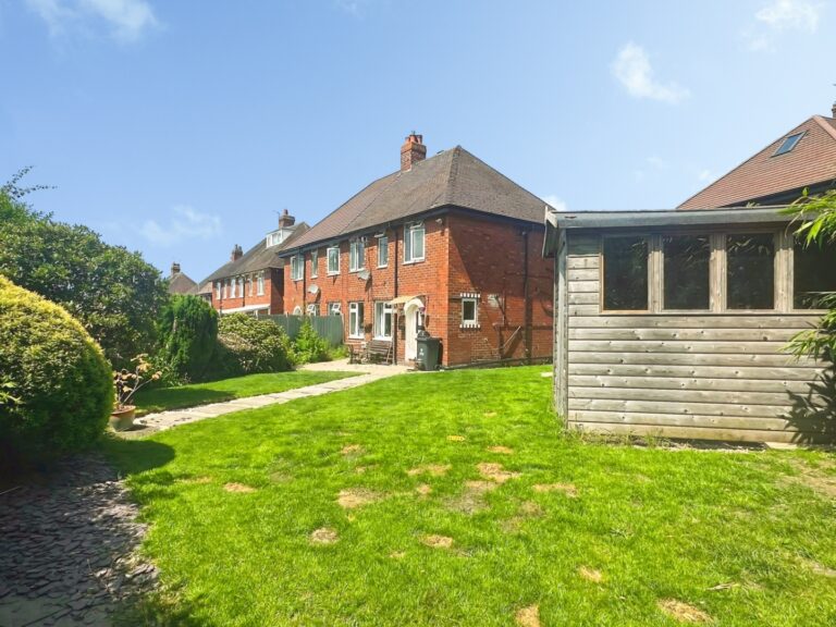 Beatty road, Leek, Staffordshire, ST13 6HG