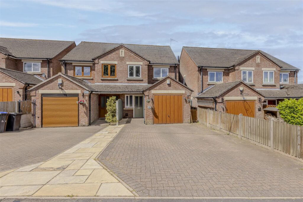 Ostlers Lane, Cheddleton, Staffordshire, ST13 7HS