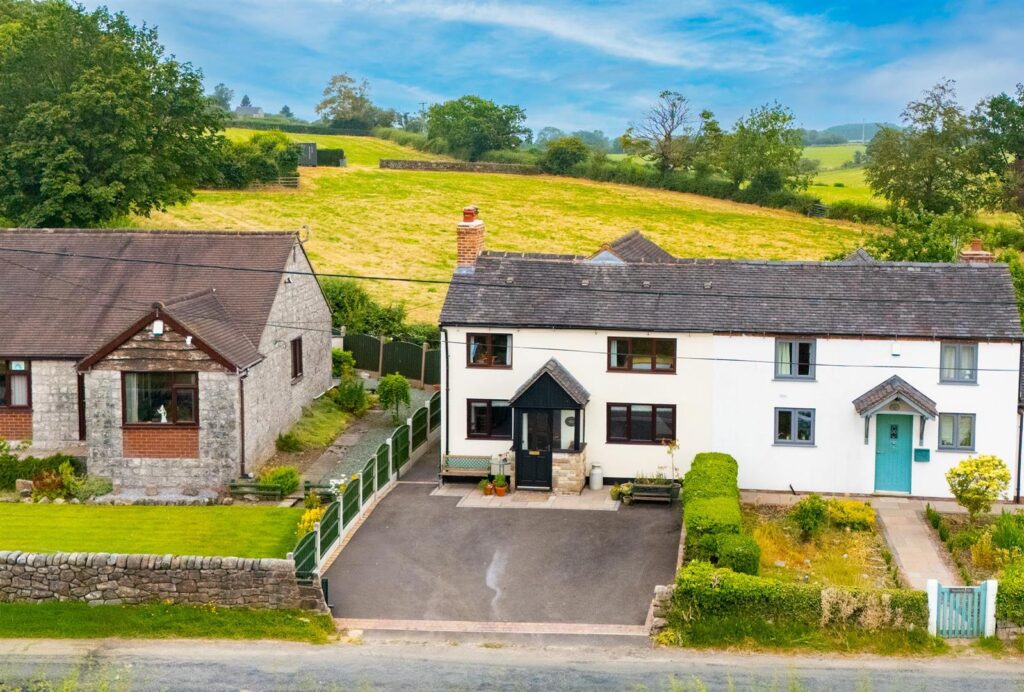 Broad Lane, Brown Edge, Staffordshire, ST6 8TU