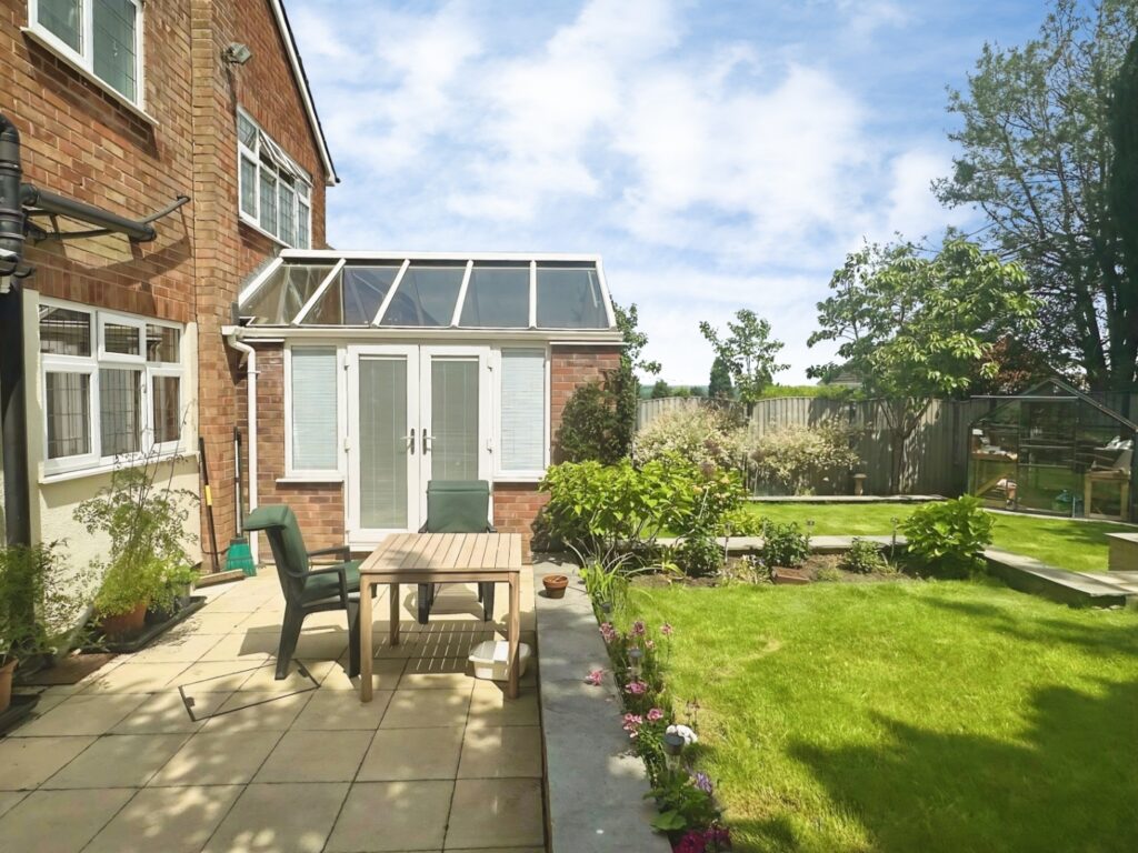 Blythe Avenue, Meir Heath, Stoke on Trent, ST3 7JZ