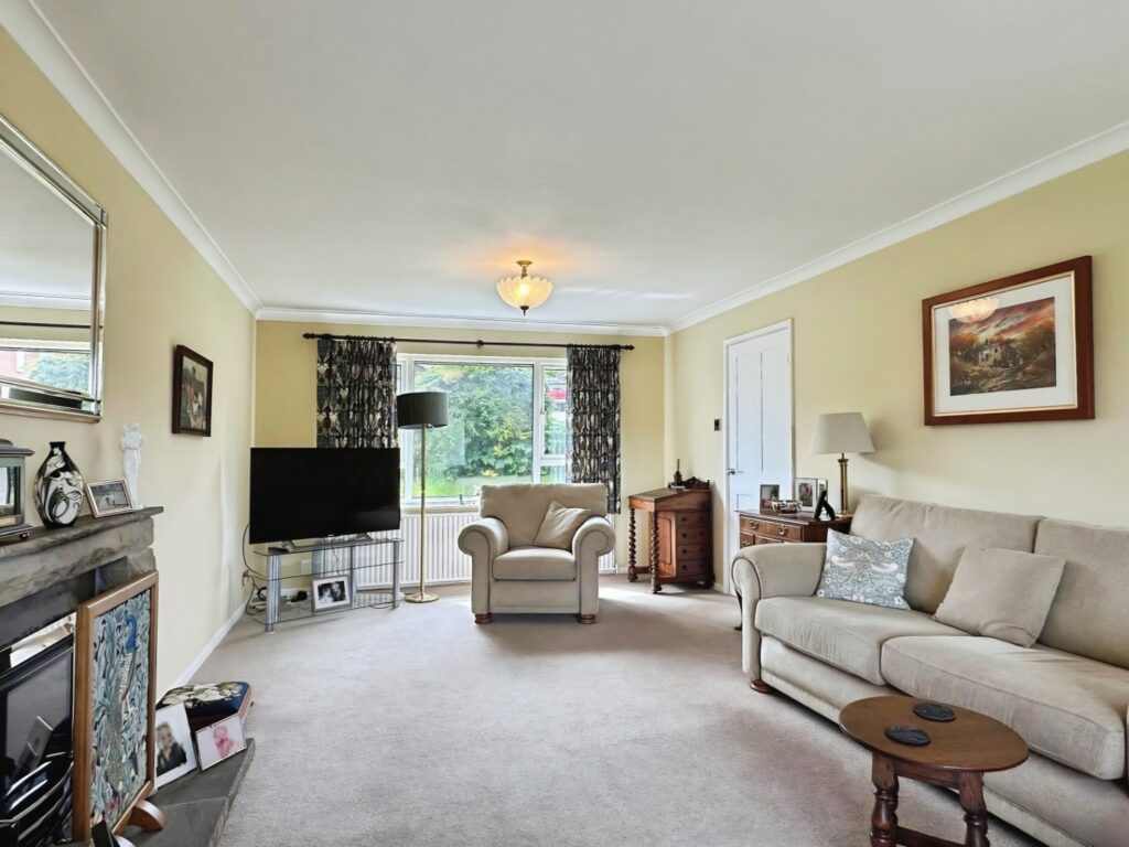 Ballington View, Leek, Staffordshire, ST13 5SF