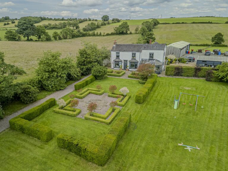 Dilhorne Road, Caverswall, Staffordshire, ST11 9EZ