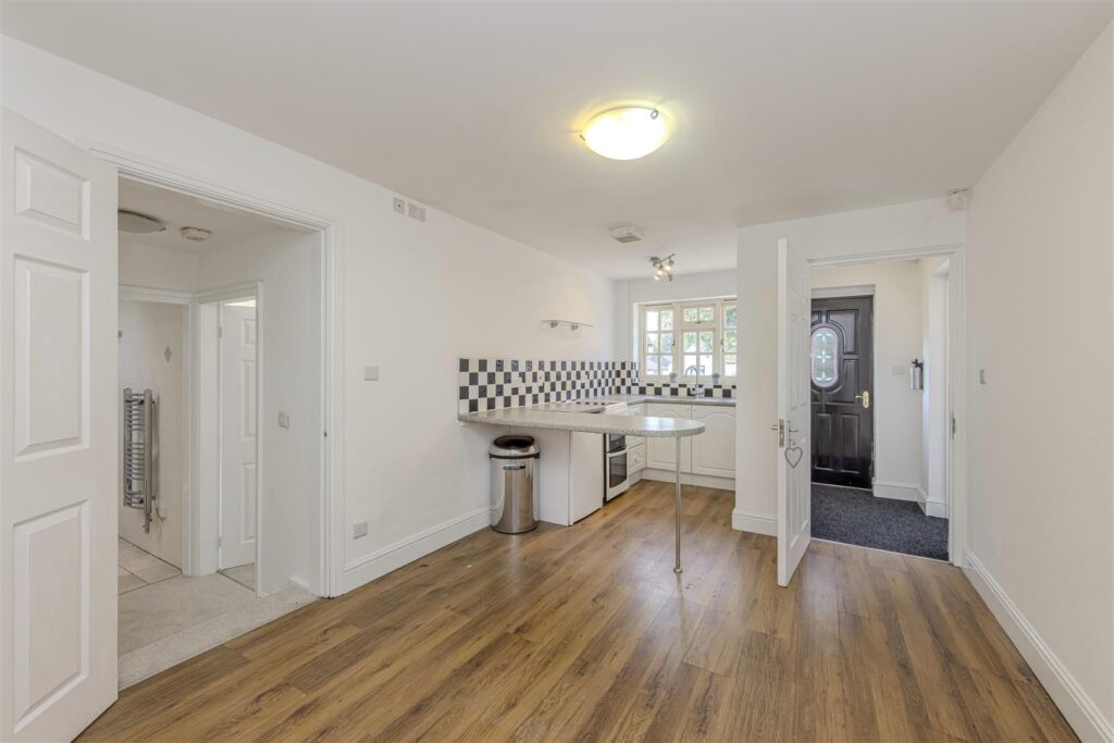 Windmill Hill, Rough Close, Staffrodshire, ST3 7PJ