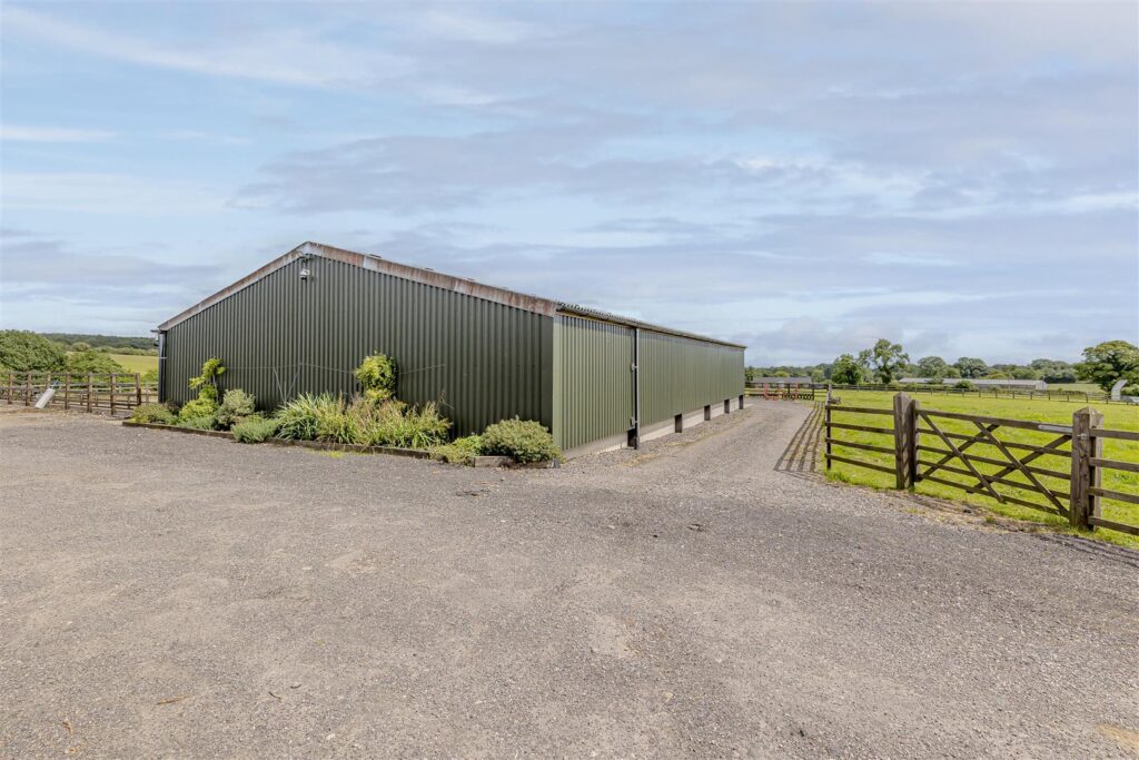Dilhorne Road, Caverswall, Staffordshire, ST11 9EZ