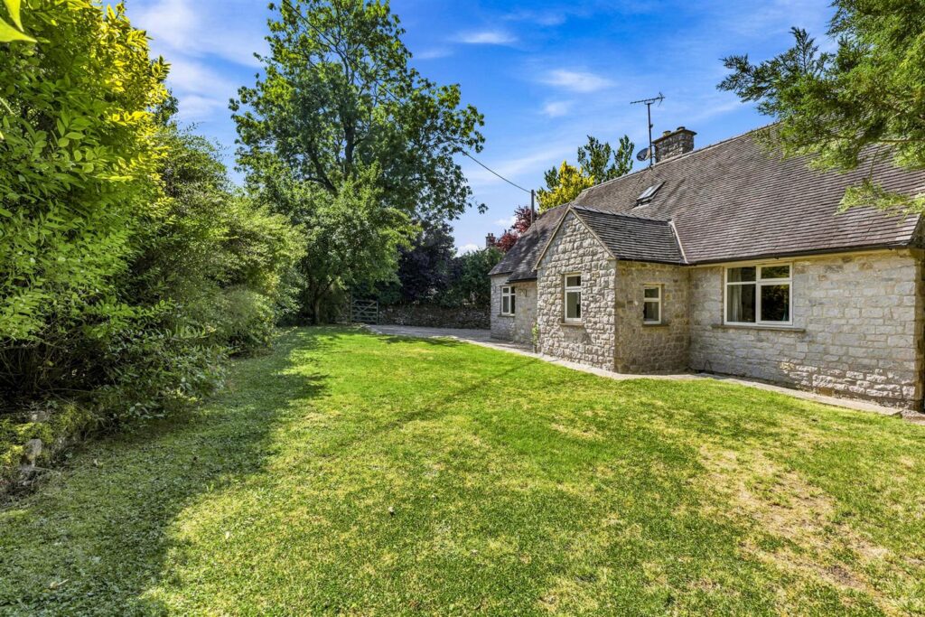 Wetton, Ashbourne, Derbyshire, DE6 2AF
