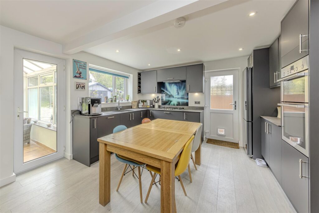 Errwood Avenue, Buxton, Derbyshire, SK17 9BD