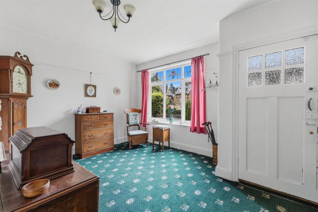Macclesfield Road, Buxton, Derbyshire, SK17 9AH
