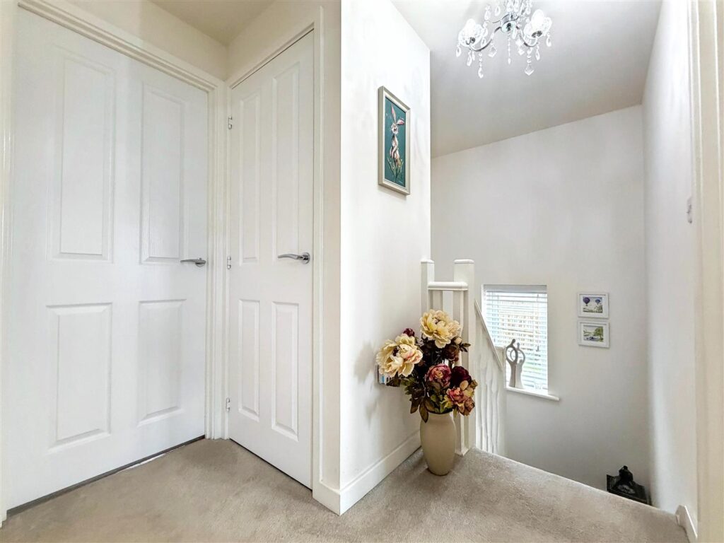 Hardwick Road, Harpur Hill, Buxton, Derbyshire, SK17 9XW