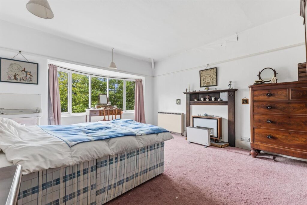 Macclesfield Road, Buxton, Derbyshire, SK17 9AH