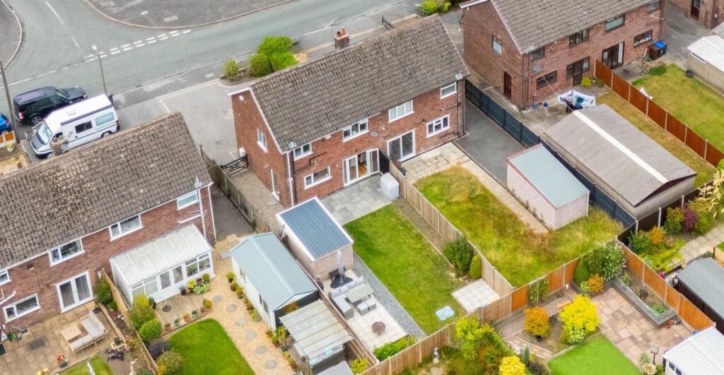 James Crescent, Werrington, Staffordshire, ST9 0DZ