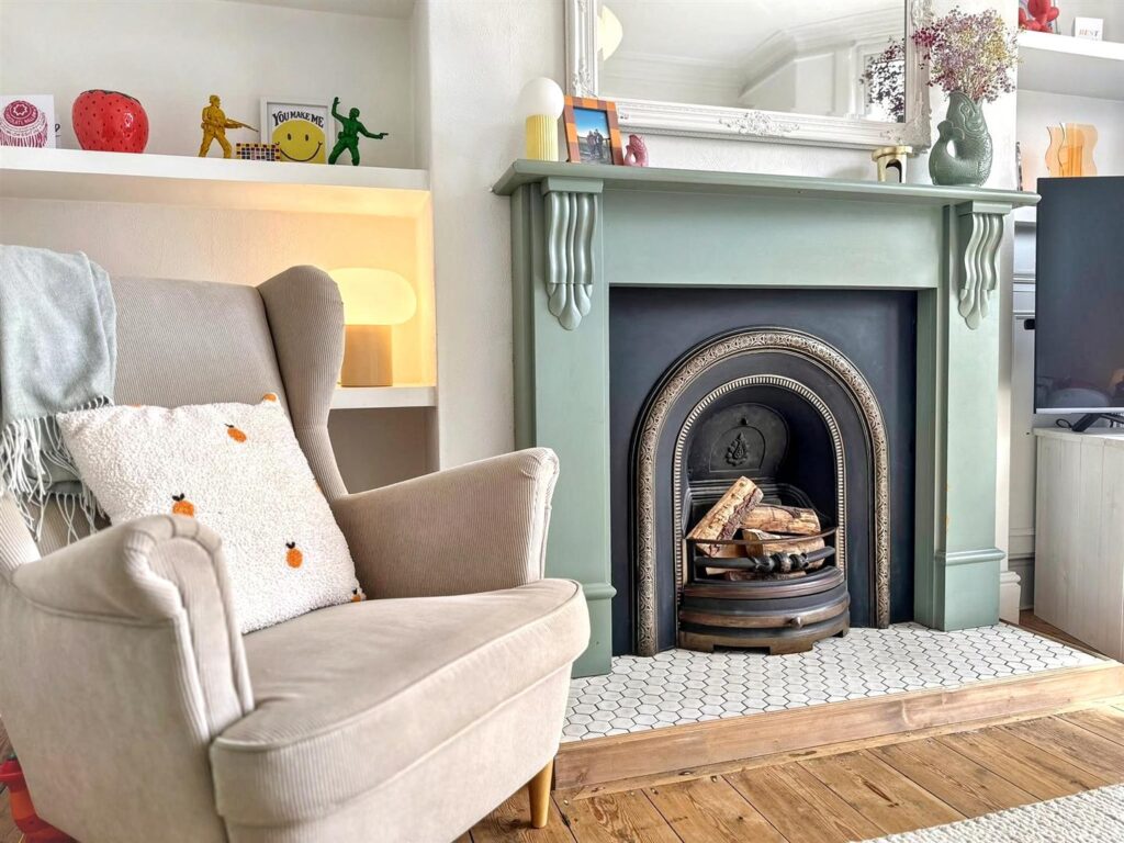 Ashbourne Road, Leek, Staffordshire, ST13 5AU