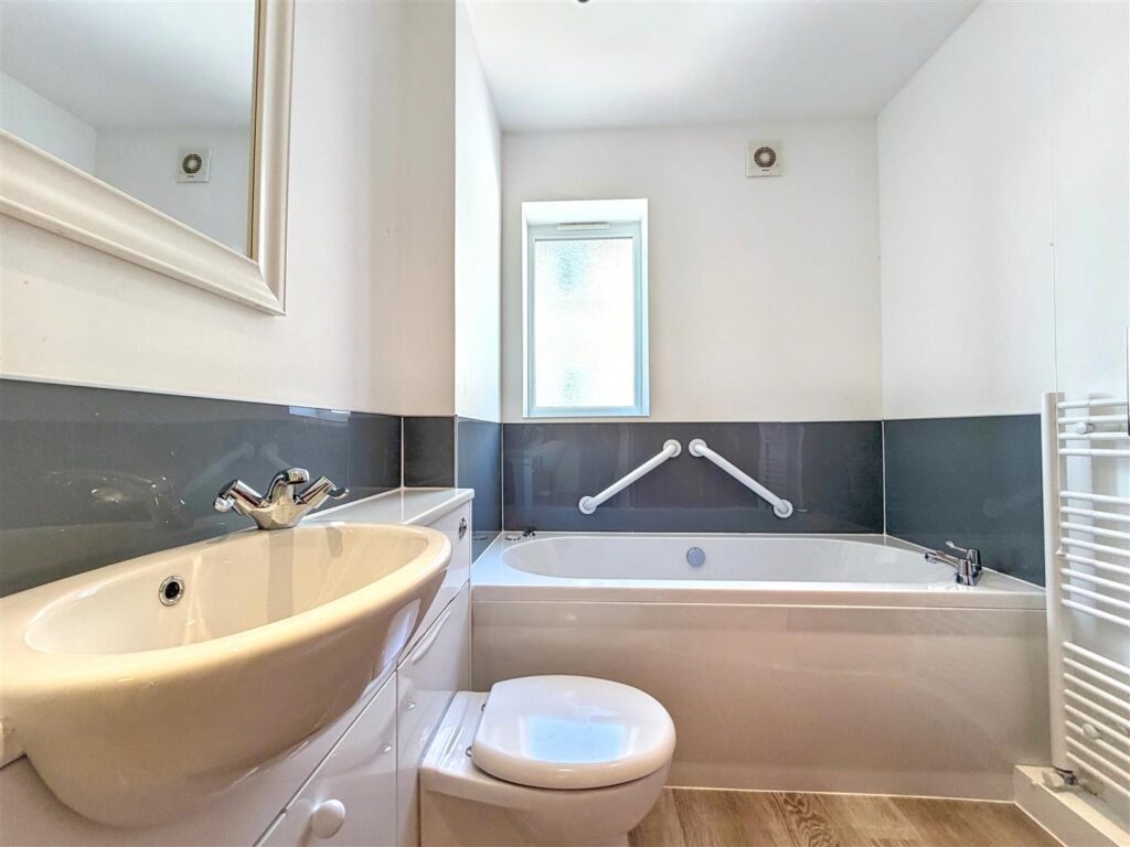 South Mews, Buxton, Derbyshire, SK17 6GE