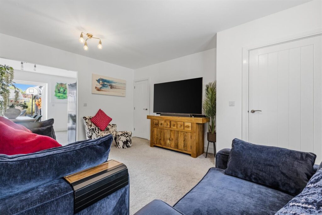 Harold Hines Way, Trentham, Stoke-On-Trent, ST4 8ZL