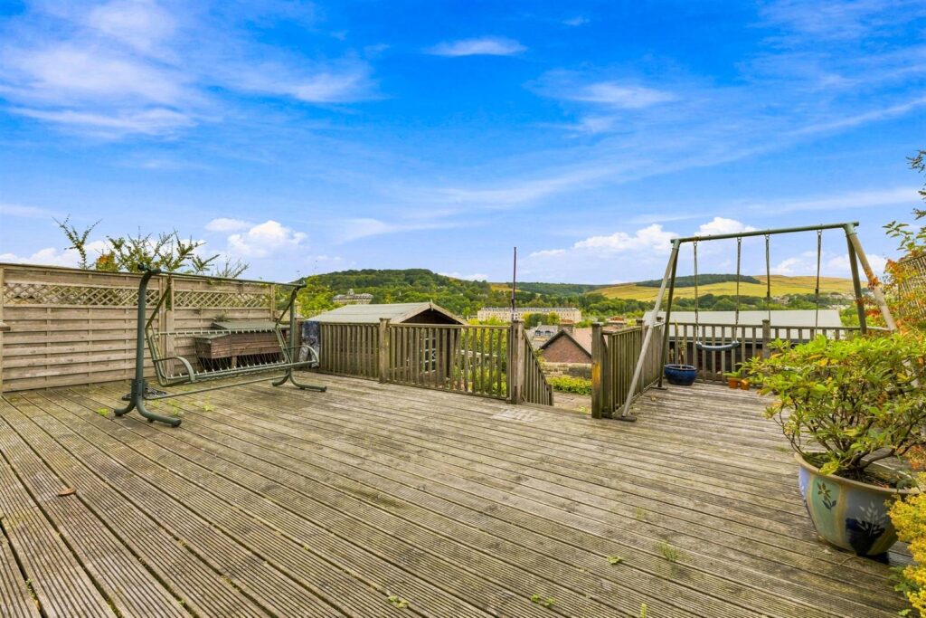 Curzon Road, Buxton, Derbyshire, SK17 6QS