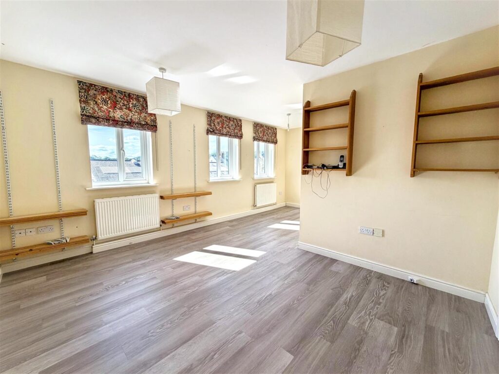 South Mews, Buxton, Derbyshire, SK17 6GE