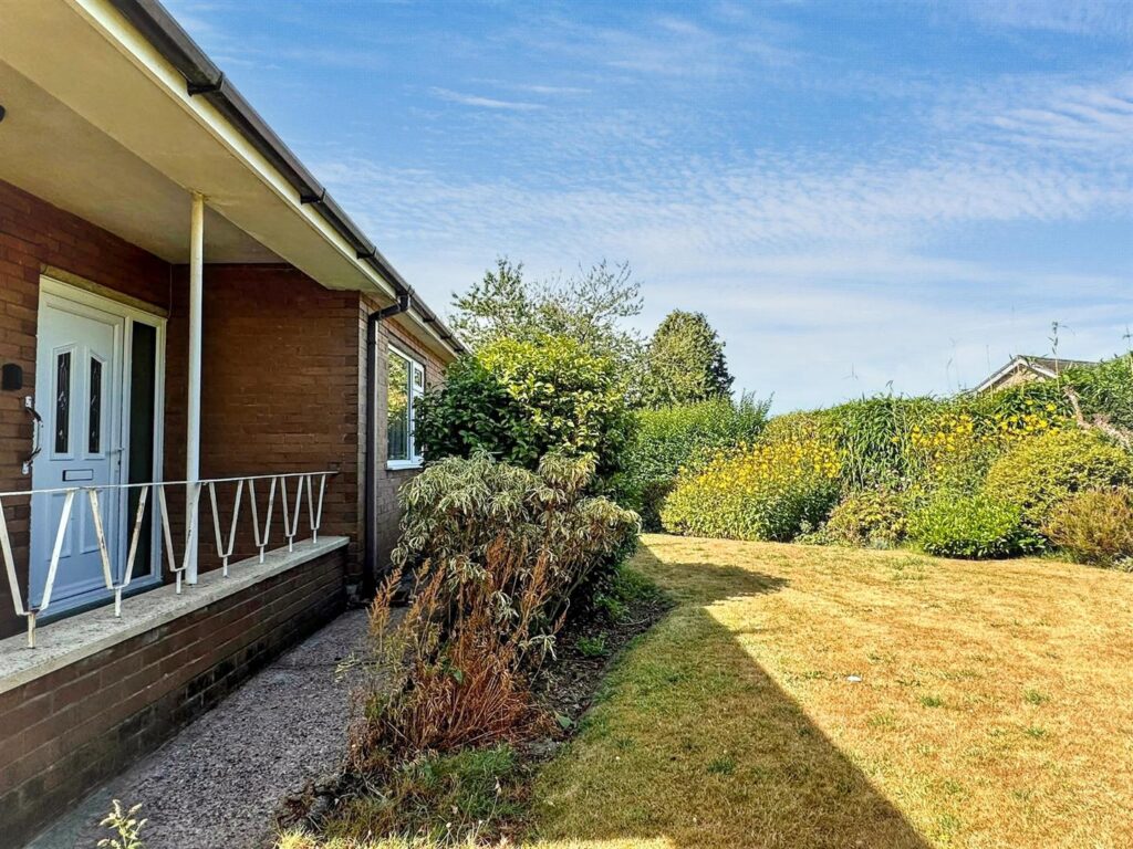 Patch Meadow Road, Cheadle, Staffordshire, ST10 1PX