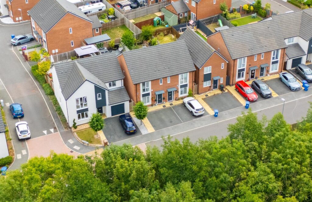 Harold Hines Way, Trentham, Stoke-On-Trent, ST4 8ZL
