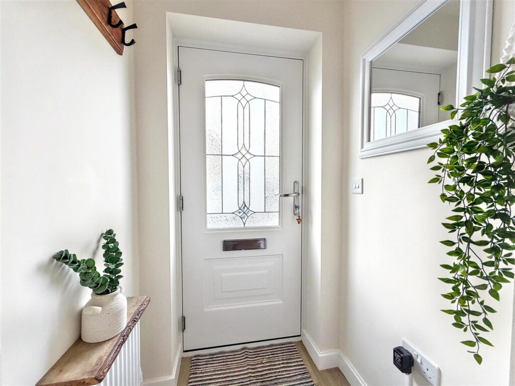 Hardwick Road, Harpur Hill, Buxton, Derbyshire, SK17 9XW