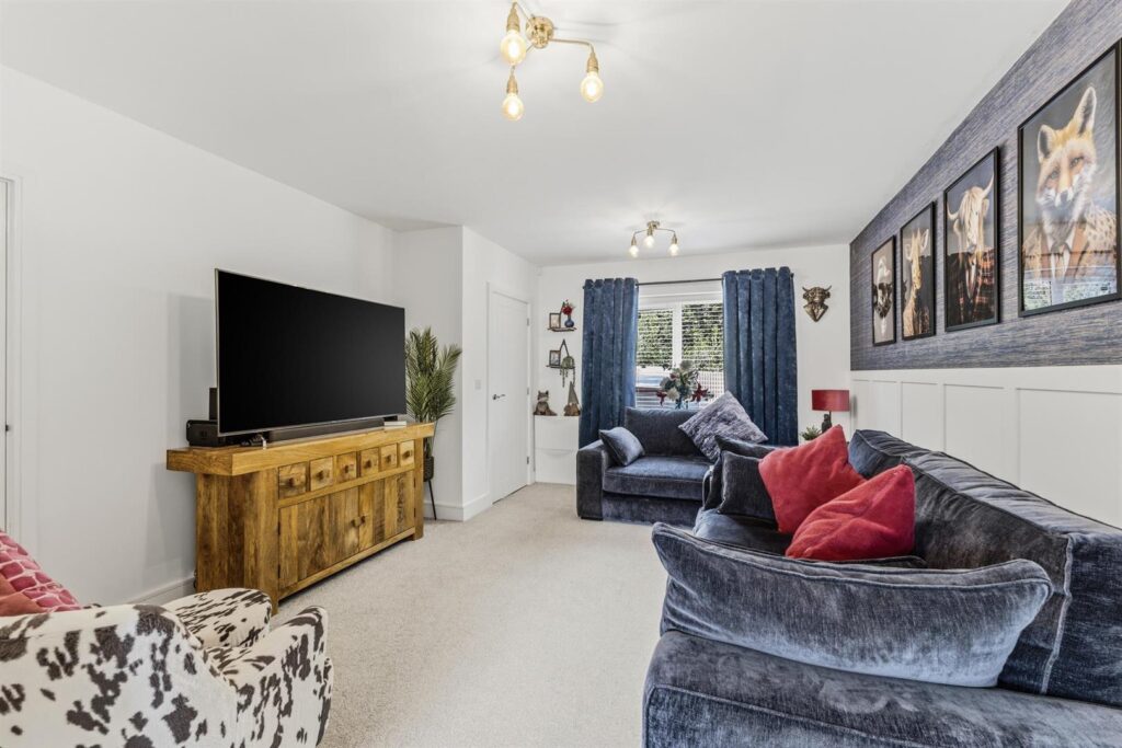 Harold Hines Way, Trentham, Stoke-On-Trent, ST4 8ZL