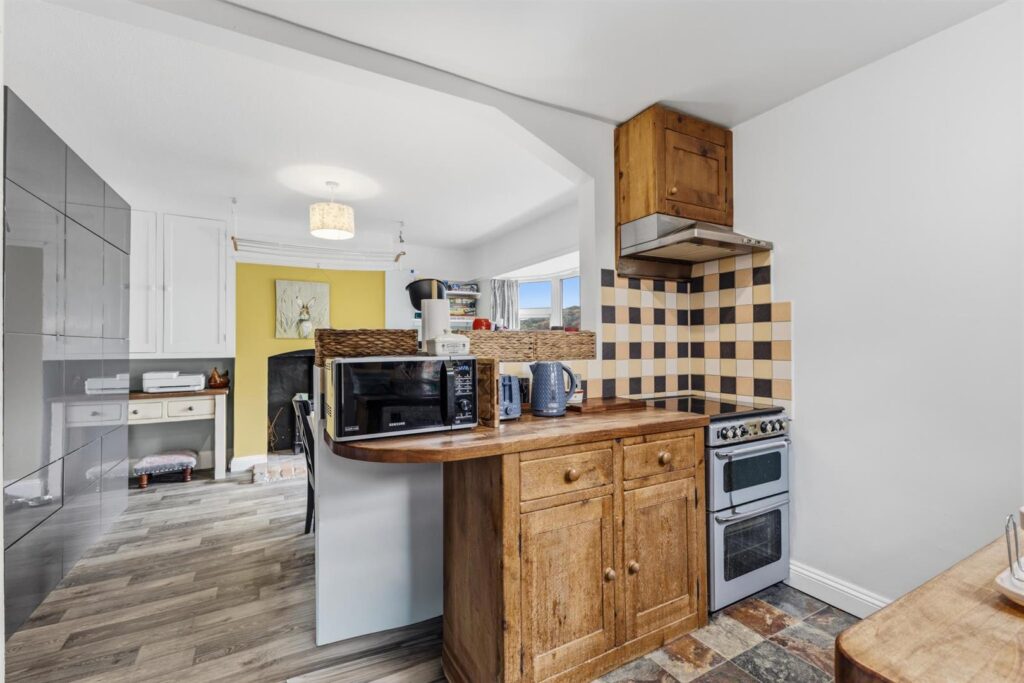 Curzon Road, Buxton, Derbyshire, SK17 6QS