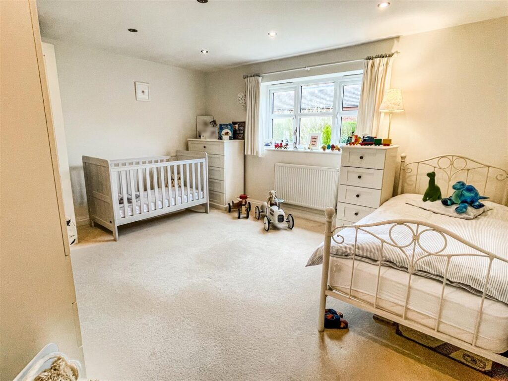 Bluebell House, Cheddleton Road, Leek, ST13 5QZ