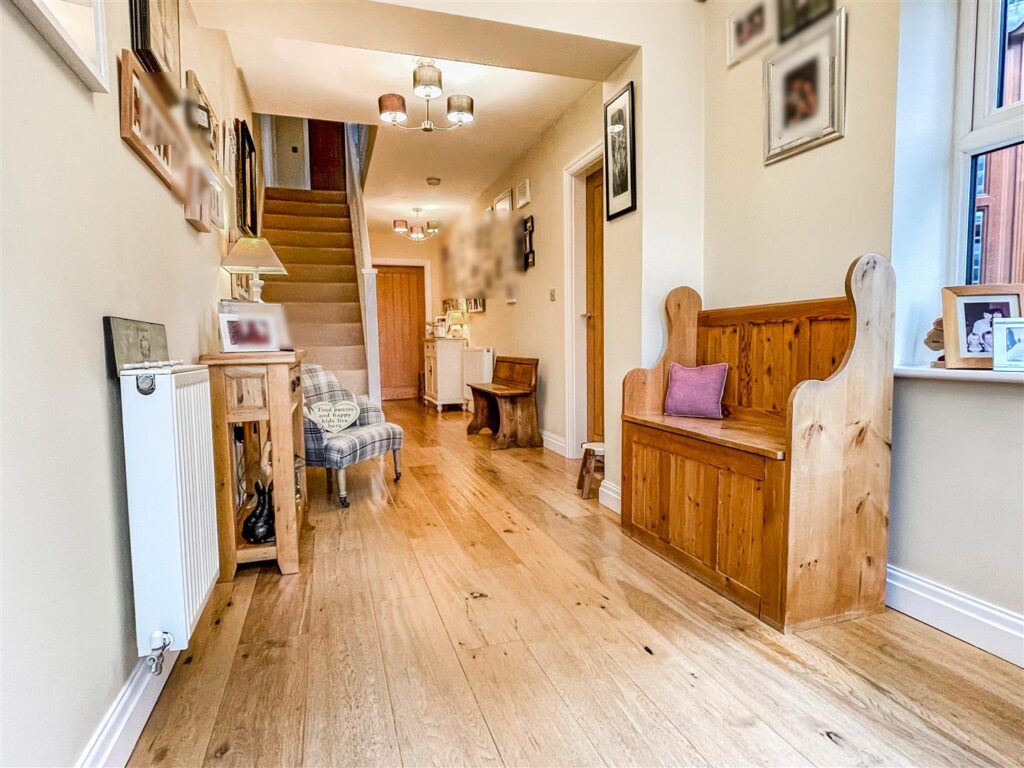 Bluebell House, Cheddleton Road, Leek, ST13 5QZ