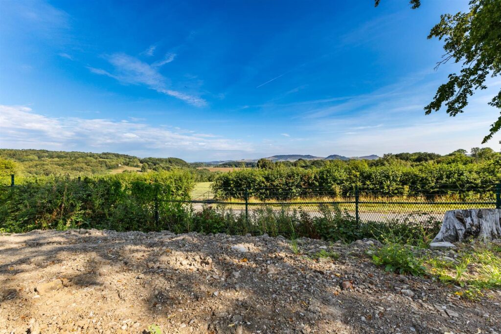 Haregate Road, Leek, Staffordshire, ST13 6PX