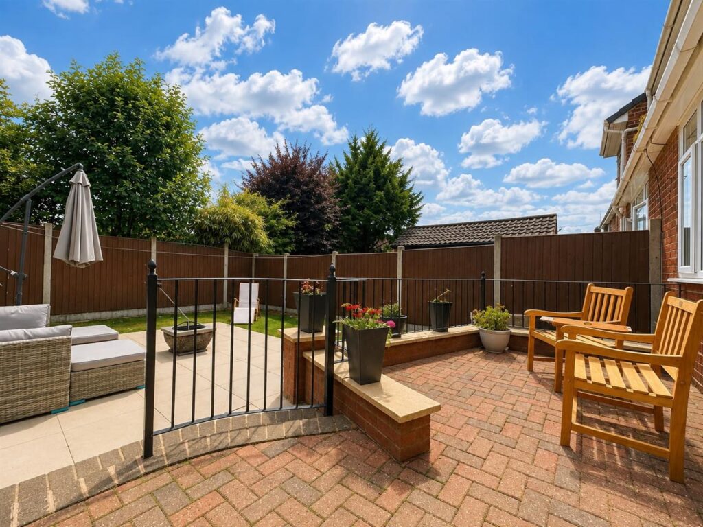 Ash Bank Road, Werrington, Staffordshire, ST2 9EB