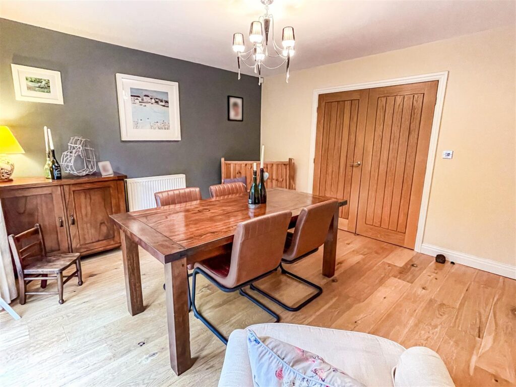 Bluebell House, Cheddleton Road, Leek, ST13 5QZ