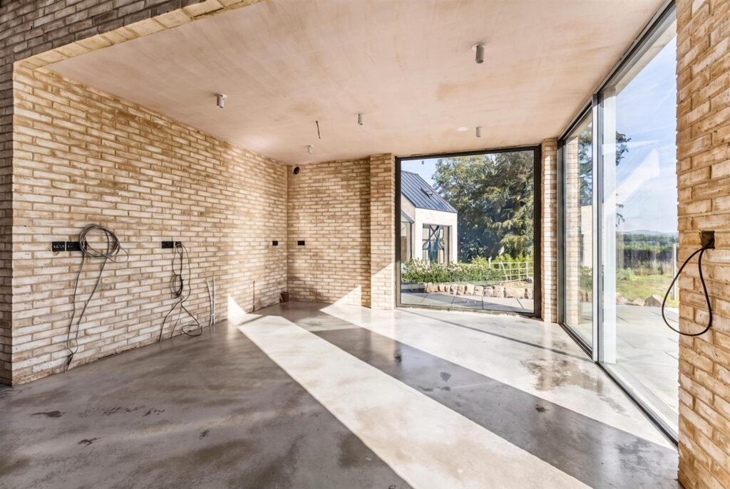 Haregate Road, Leek, Staffordshire, ST13 6PX