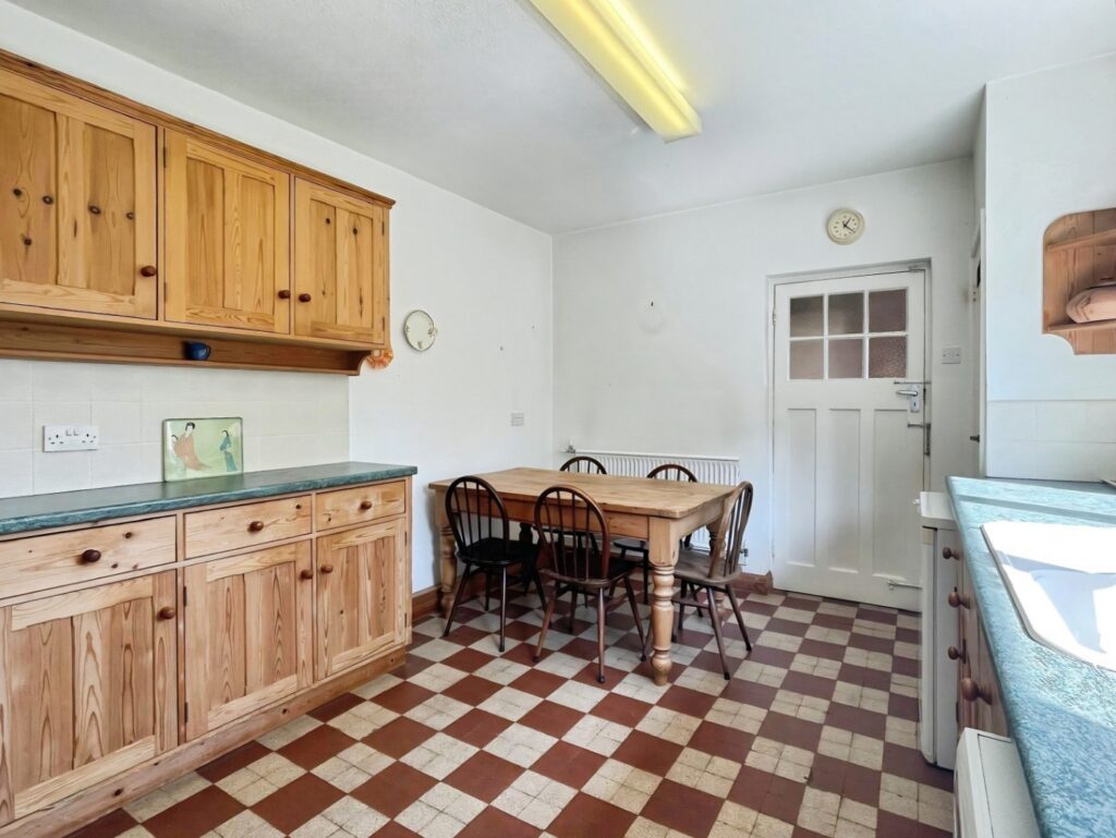 Kent Drive, Endon, Staffordshire, ST9 9EH