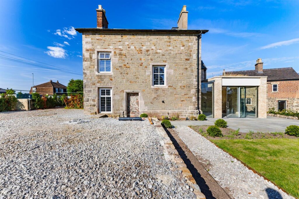 Haregate Road, Leek, Staffordshire, ST13 6PX
