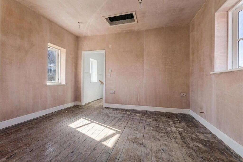 Haregate Road, Leek, Staffordshire, ST13 6PX