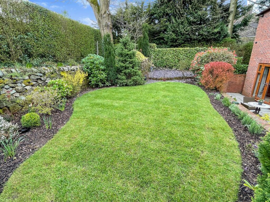 Bluebell House, Cheddleton Road, Leek, ST13 5QZ